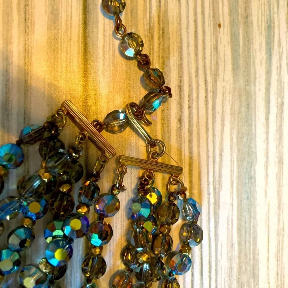 Stunning 5 strand vintage irredescent crystal bead necklace - Picture 5 of 13